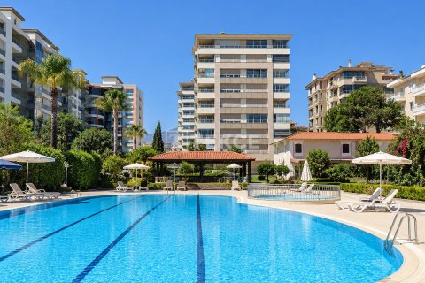 3+1 Apartment in Antalya, Turkey No. 237952