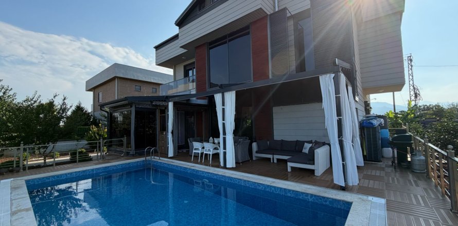 6+1 Villa i Antalya, Tyrkiet Nr. 237526