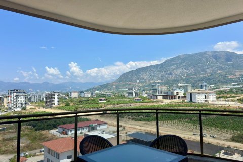 1+1 Apartment  in Mahmutlar, Antalya, Turkey No. 237531