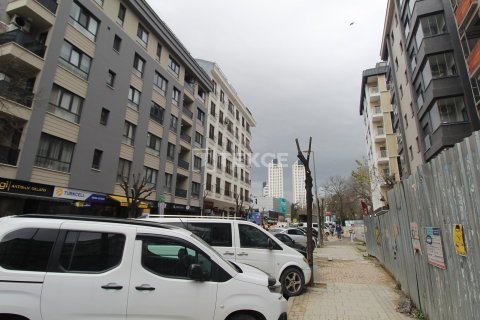 2+1 Wohnung  in Istanbul, Türkei Nr. 222471 - 2