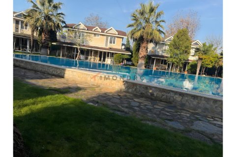 ویلا در  Tuzla ، ترکیه 3 خوابه ، 225 متر مربع.  شماره 227653 - 7