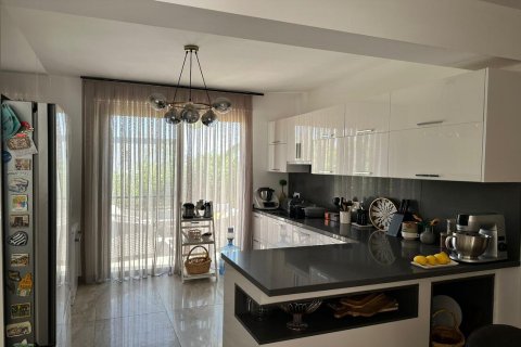 3+1 Villa i Karaoglanoglu, Girne, Nr. 214634 - 17