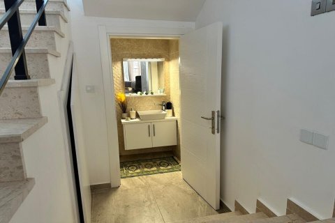 3+1 Villa i Karaoglanoglu, Girne, Nr. 214634 - 13