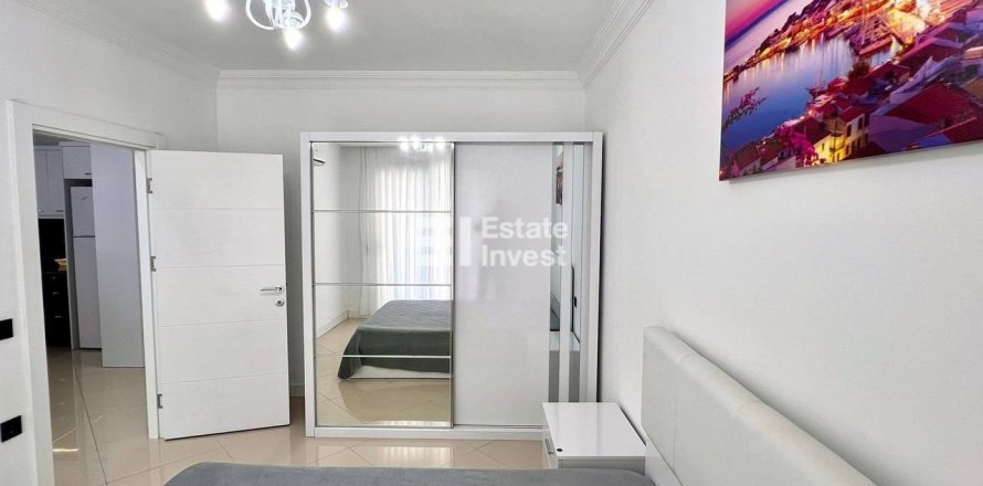 1+1 Apartment  in Alanya, Antalya, Turkey No. 213047