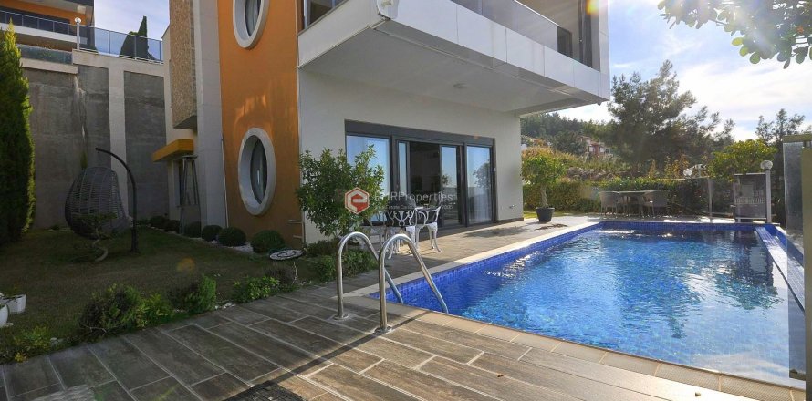4+1 Villa i Alanya, Antalya, Tyrkia Nr. 100617
