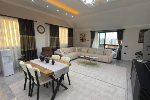 Lejlighed  i Mahmutlar, Antalya, Tyrkiet Nr. 221040