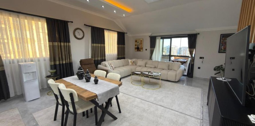 Apartment in Mahmutlar, Antalya, Turkey No. 221040