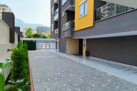 2+1 Lejlighed i Mahmutlar, Antalya, Tyrkiet Nr. 232545 - 15