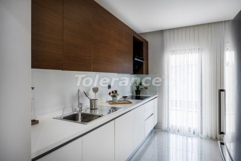 Daire 1+1 İstanbul, Türkiye №214878 - 9