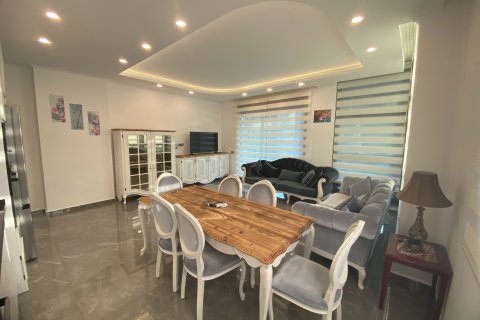 2+1 Apartment  in Oba, Antalya, Turkey No. 218163