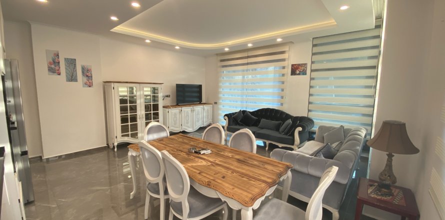 2+1 Apartment in Oba, Antalya, Turkey No. 218163