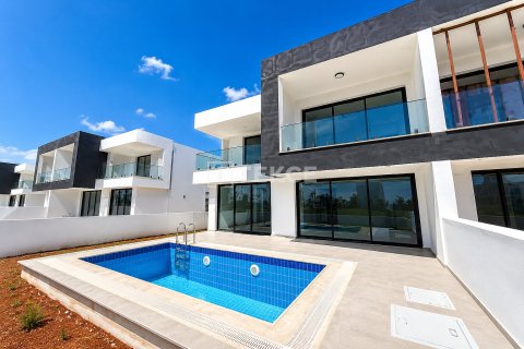Villa for sale in Famagusta, Northern Cyprus, 3 bedrooms, 219m2, No. 226960 – photo 2