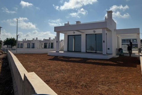 2+1 Villa i Yeni Erenkoy, Guzelyurt, Nr. 214627 - 17
