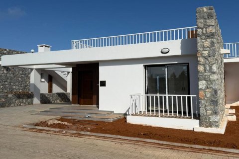 2+1 Villa i Yeni Erenkoy, Guzelyurt, Nr. 214627 - 14