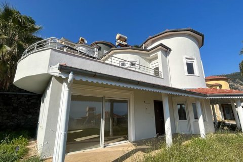 1+3 Villa  in Tepe, Alanya, Antalya, Turkey No. 213285