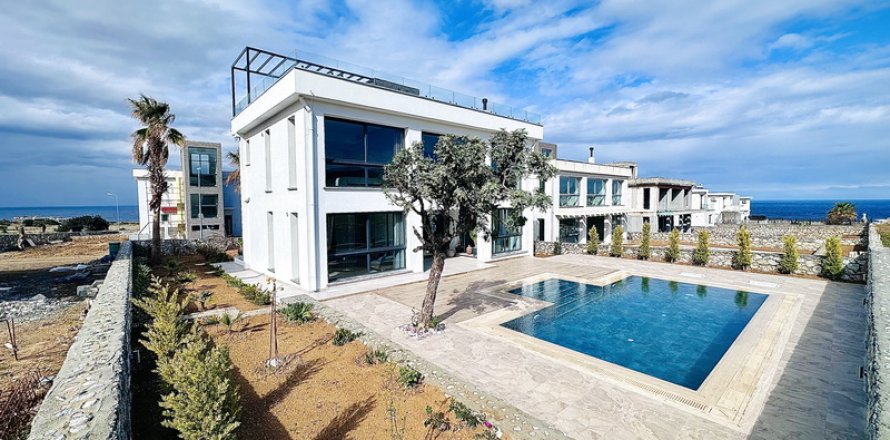 Villa 3+1 Girne, №211796