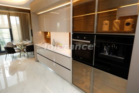Продажа квартиры в Стамбуле, Турция 2+1, 125м2, №212621 – фото 13