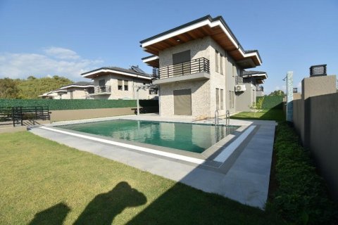 4+1 Villa  in Fethiye, Mugla, Türkei Nr. 213024 - 2
