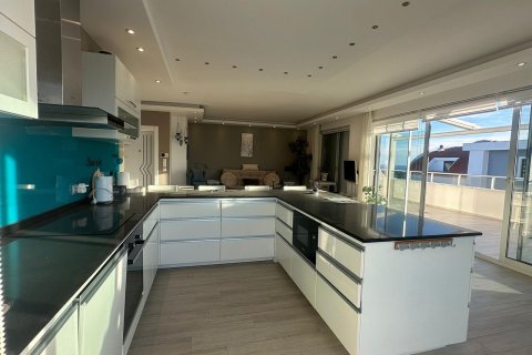 Продажа квартиры в Авсалларе, Анталье, Турция 3+1, 240м2, №218675 – фото 8