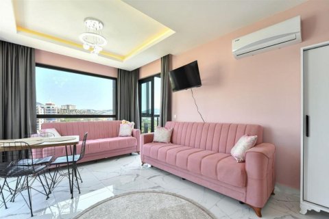 Lejlighed  i Mahmutlar, Antalya, Tyrkiet Nr. 212860