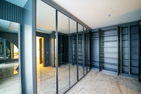 ویلا در  Antalya ، ترکیه 7 خوابه ، 700 متر مربع.  شماره 222844 - 16