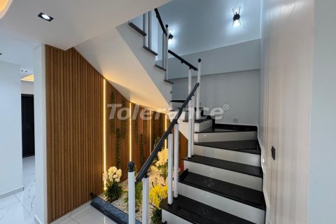 Продажа виллы в Мерсине, Турция 3+1, 175м2, №219714 – фото 12