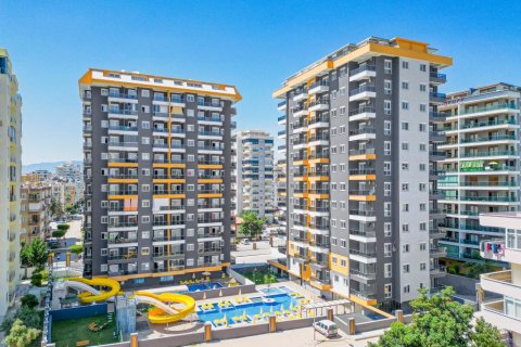 2+1 Apartment  in Mahmutlar, Antalya, Turkey No. 10597