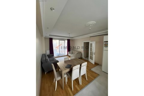 آپارتمان در Besiktas، Istanbul ، ترکیه 3 خوابه ، 85 متر مربع. شماره 215892 - 2