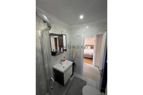 آپارتمان در Besiktas، Istanbul ، ترکیه 3 خوابه ، 85 متر مربع. شماره 215892 - 13