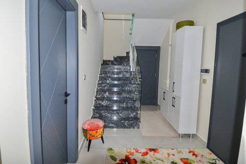 3+1 Lägenhet i Kestel, Bursa, Turkiet Nr. 217548 - 12