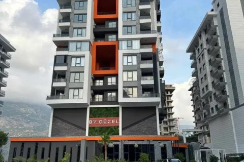 2+1 Apartment  in Mahmutlar, Antalya, Turkey No. 232132