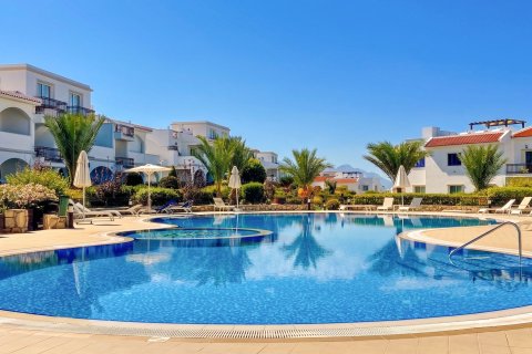 Apartment in Esentepe, Girne, Northern Cyprus No. 232129