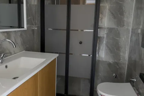1+1 Lägenhet i Kepez, Canakkale, Turkiet Nr. 220267 - 2
