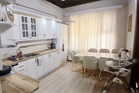 ویلا در Istanbul ، ترکیه 8 خوابه ، 585 متر مربع. شماره 232139 - 19