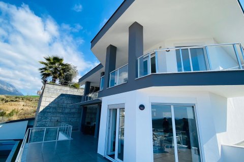 5+2 Villa  in Kargicak, Alanya, Antalya, Turkey No. 213734