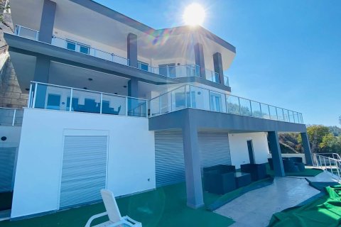 Villa for sale in Kargicak, Alanya, Antalya, Turkey, 5 bedrooms, 520.0m2, No. 213734 – photo 17