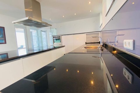 Villa for sale in Kargicak, Alanya, Antalya, Turkey, 5 bedrooms, 520.0m2, No. 213734 – photo 24