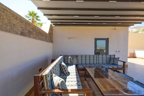 5+1 Villa  i Kargicak, Alanya, Antalya, Tyrkia Nr. 213735 - 23