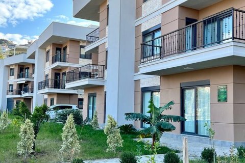 5+1 Villa  i Kargicak, Alanya, Antalya, Tyrkia Nr. 213735 - 36