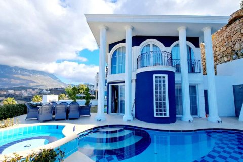4+1 Villa  in Kargicak, Alanya, Antalya, Turkey No. 213733