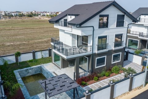 4+1 Villa  i Serik, Antalya, Tyrkiet Nr. 77774 - 6