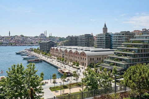 آپارتمان در  Istanbul ، ترکیه 1 خوابه ، 95 متر مربع.  شماره 53898
