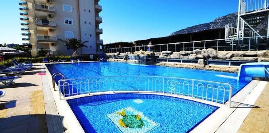 2+1 Leilighet i Mahmutlar, Antalya, Tyrkia Nr. 225375