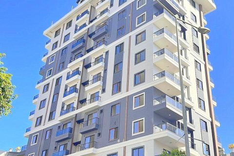 2+0 Apartment  in Mahmutlar, Antalya, Turkey No. 224990
