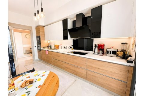 4+1 Lejlighed  i Bueyuekcekmece, Istanbul, Tyrkiet Nr. 224555 - 12