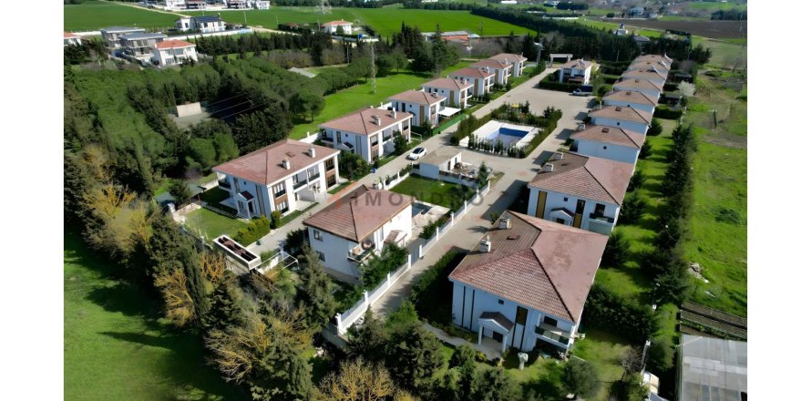 5+1 Villa i Silivri, Istanbul, Tyrkiet Nr. 224558