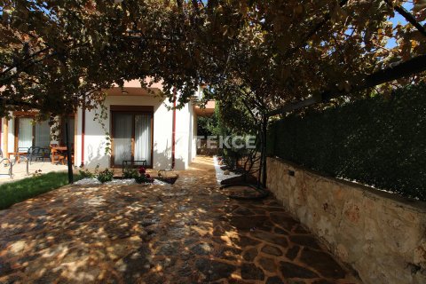 3+1 Villa i Kas, Antalya, Tyrkia Nr. 212428 - 3
