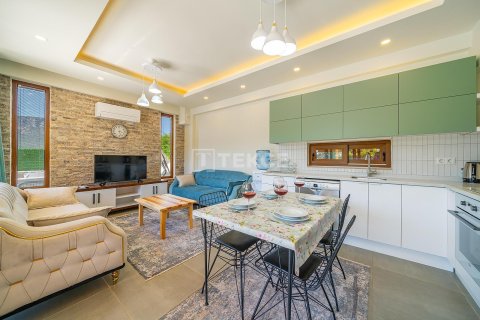 3+1 Villa i Kas, Antalya, Tyrkia Nr. 212428 - 29