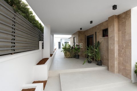 Villa for sale in Serik, Antalya, Turkey, 5 bedrooms, 290m2, No. 212430 – photo 2