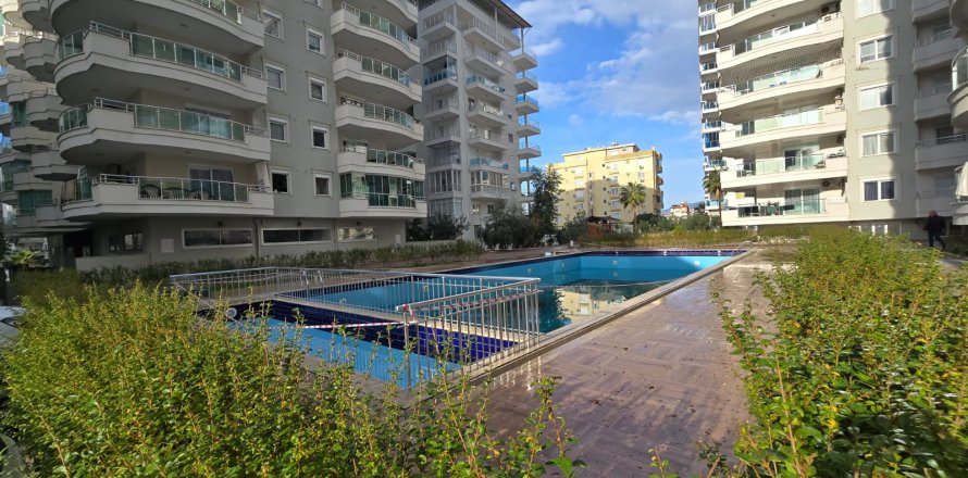 2+1 Lejlighed i Mahmutlar, Antalya, Tyrkiet Nr. 218283